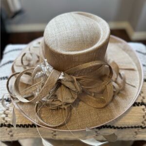 Chic Tan Women's Hat with Ribbon Detail